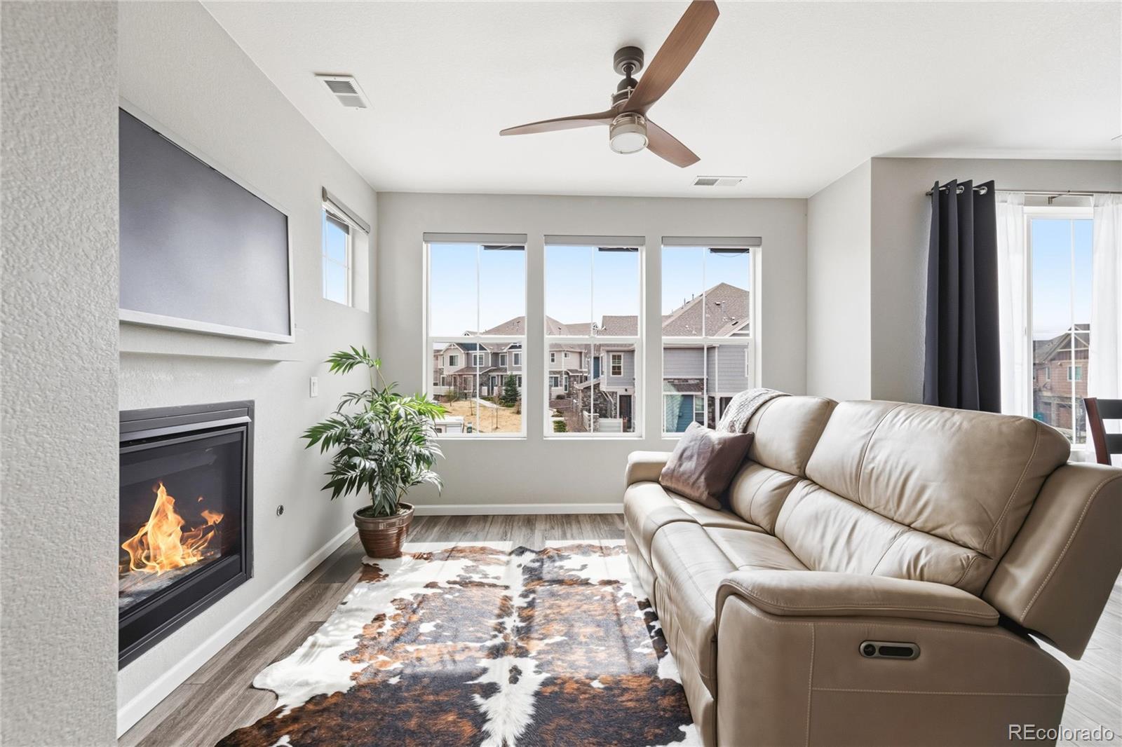 MLS Image #3 for 23545 e platte drive,aurora, Colorado