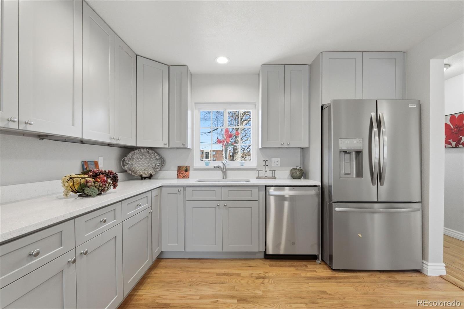 MLS Image #3 for 1372  lima street,aurora, Colorado