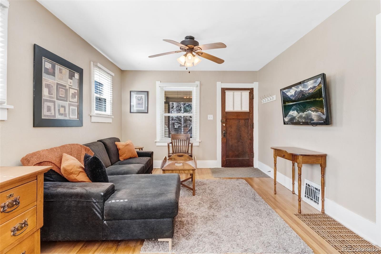 MLS Image #4 for 2140 s corona street,denver, Colorado