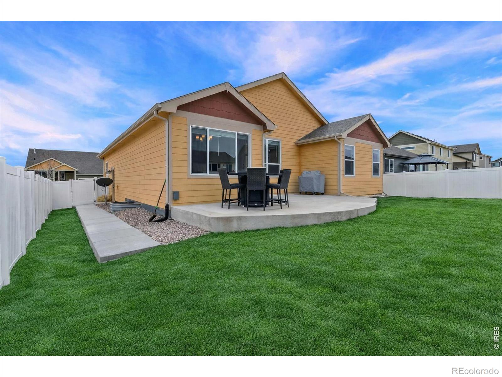 MLS Image #16 for 1008  axis drive,severance, Colorado