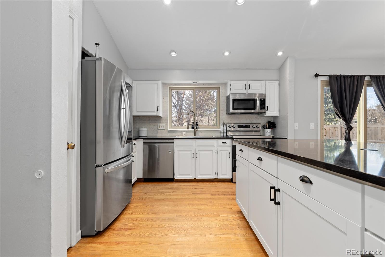 MLS Image #3 for 3770 s walden street,aurora, Colorado