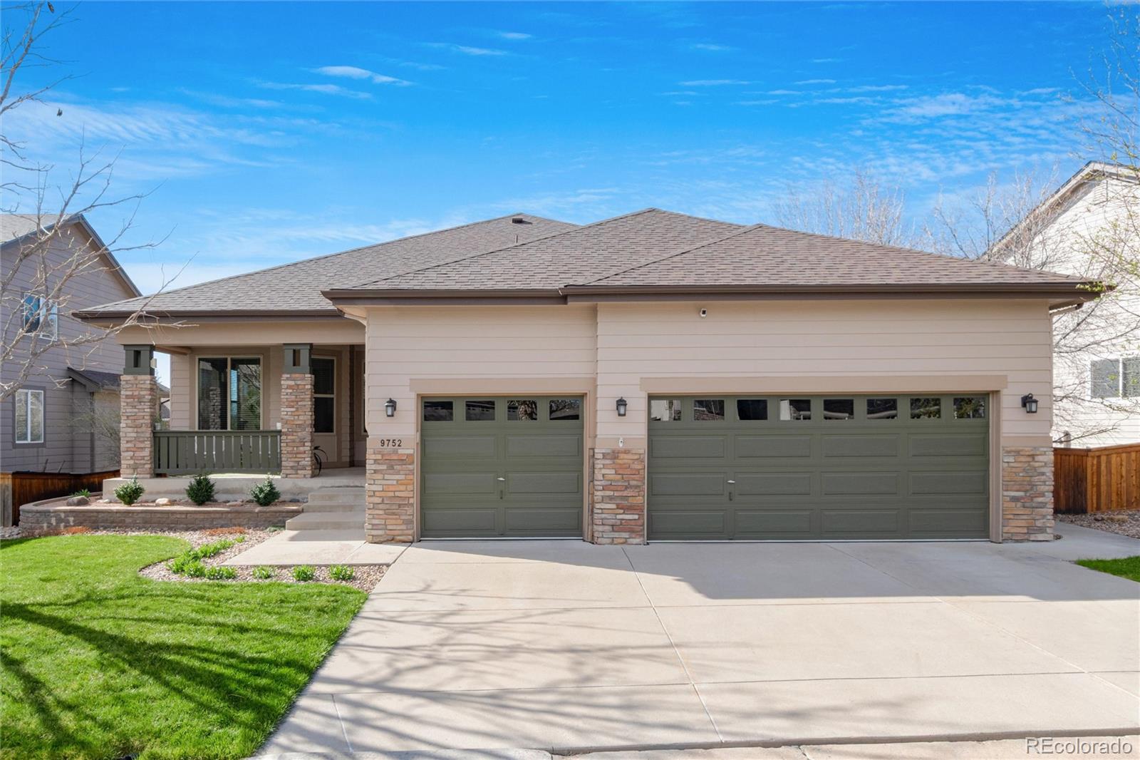 MLS Image #1 for 9752 w athens lane,littleton, Colorado