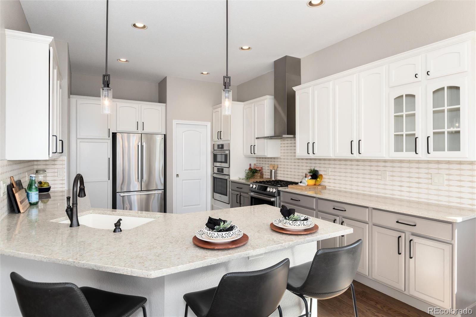 MLS Image #11 for 9752 w athens lane,littleton, Colorado