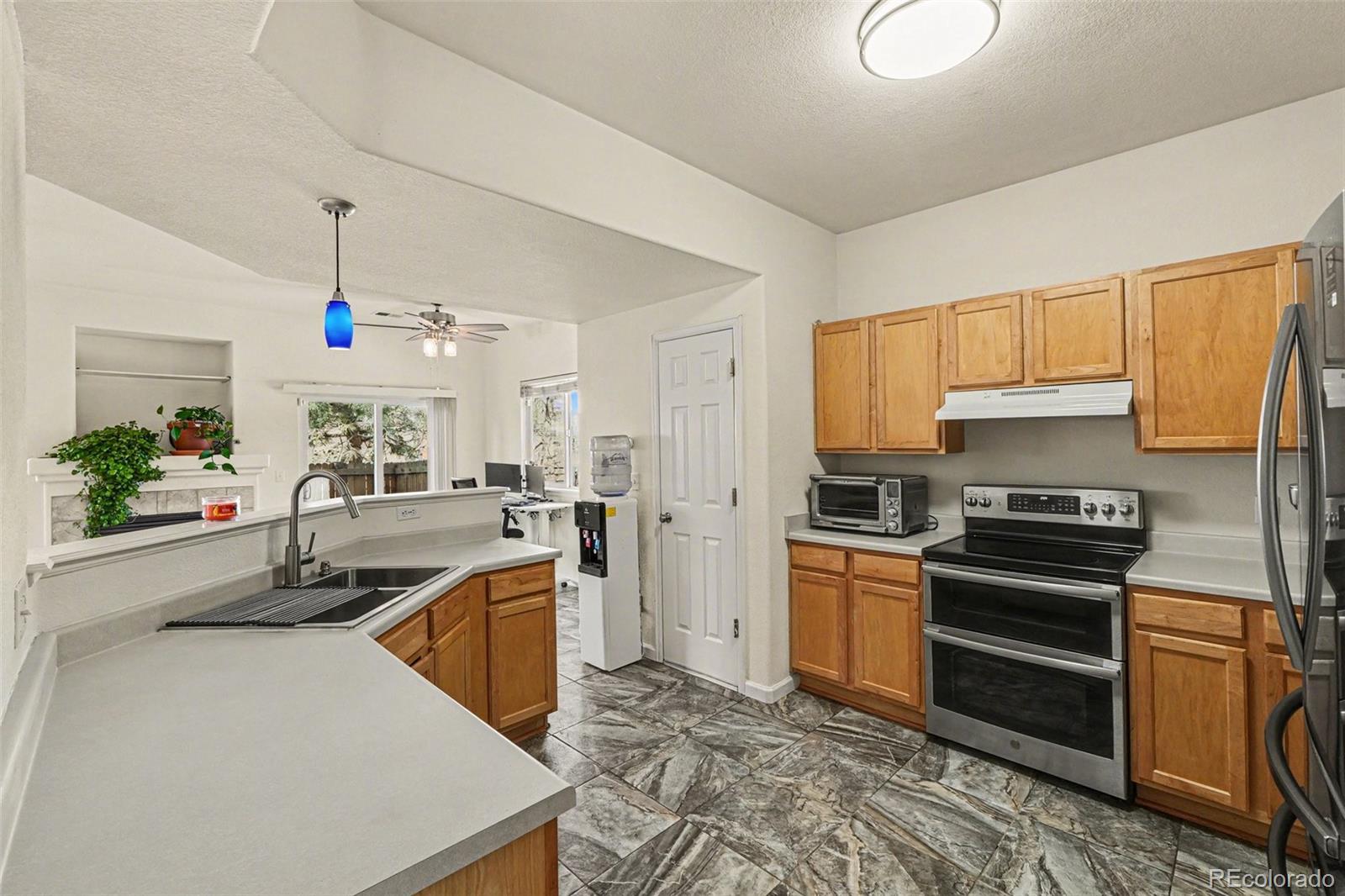 MLS Image #5 for 9184  gale boulevard 1,thornton, Colorado