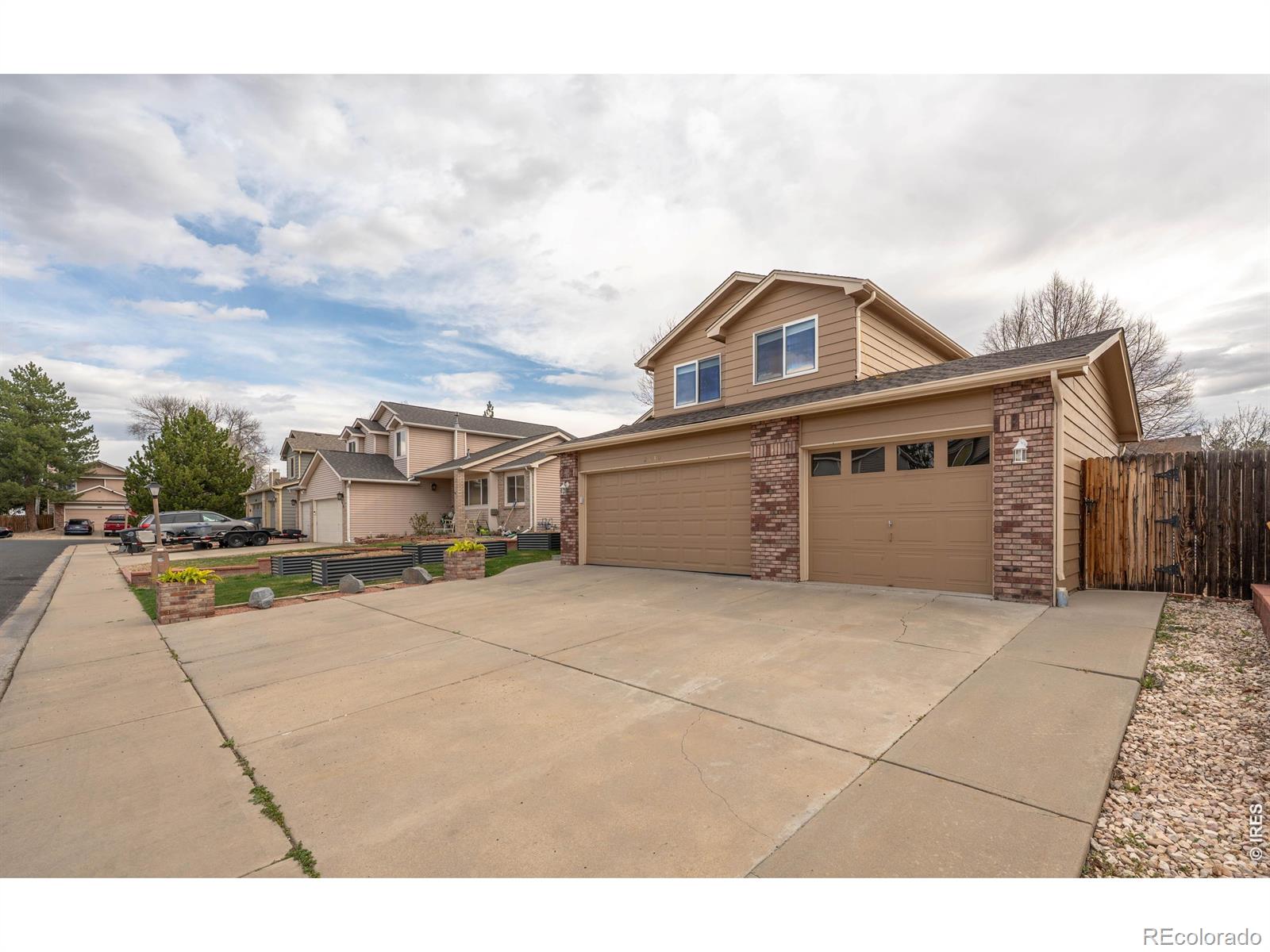 MLS Image #2 for 2430  frontier street,longmont, Colorado