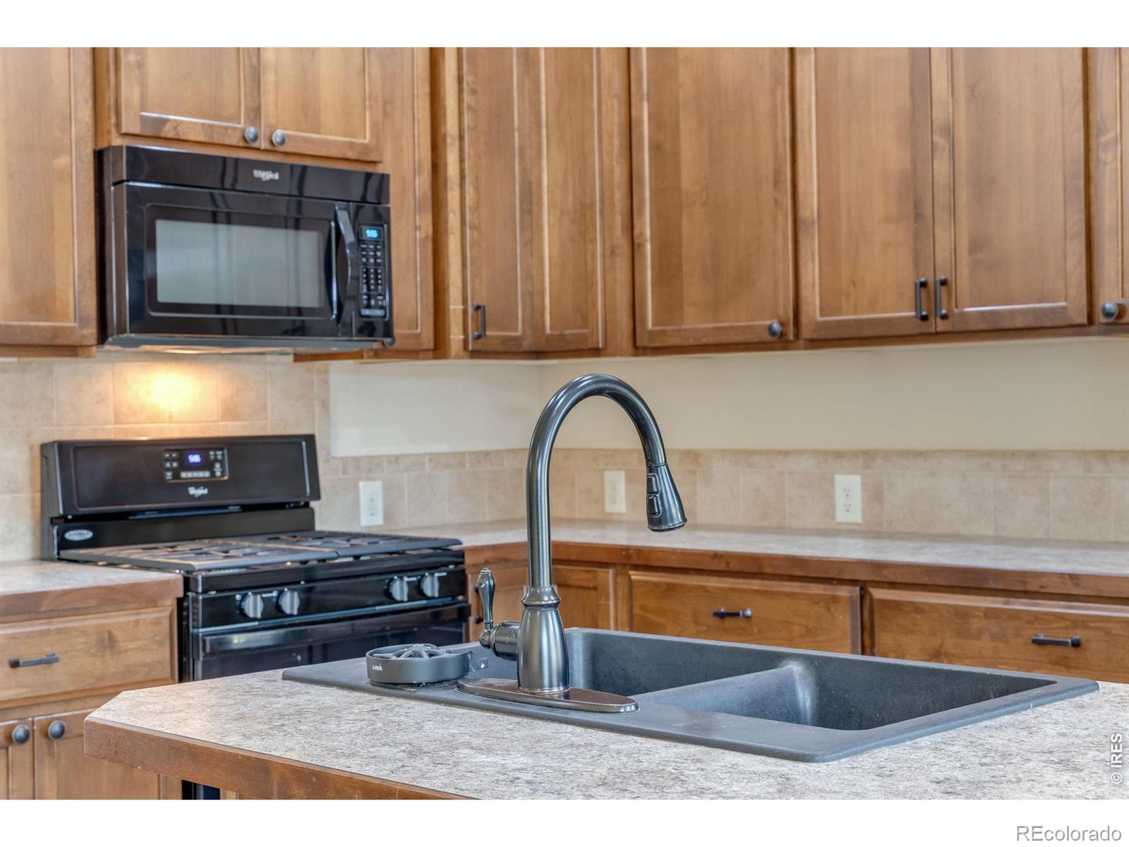 MLS Image #14 for 1631  alpine avenue,berthoud, Colorado