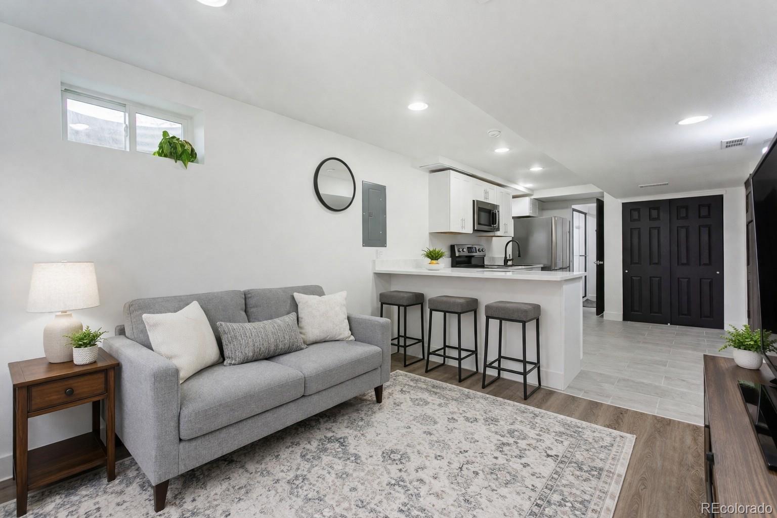 MLS Image #13 for 2821 s vance way,denver, Colorado