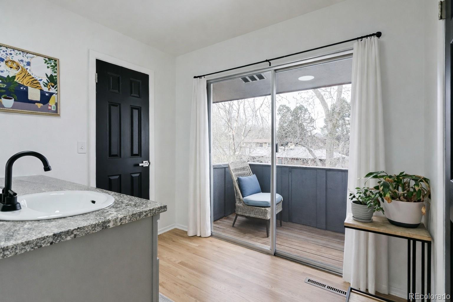 MLS Image #24 for 2821 s vance way,denver, Colorado