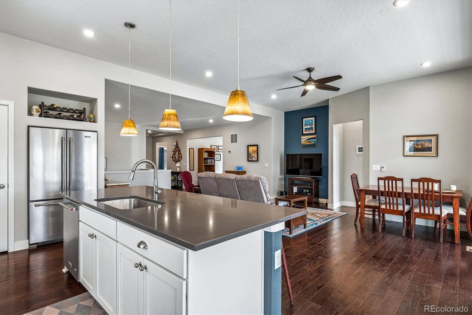 MLS Image #6 for 20322 e 52nd avenue,denver, Colorado