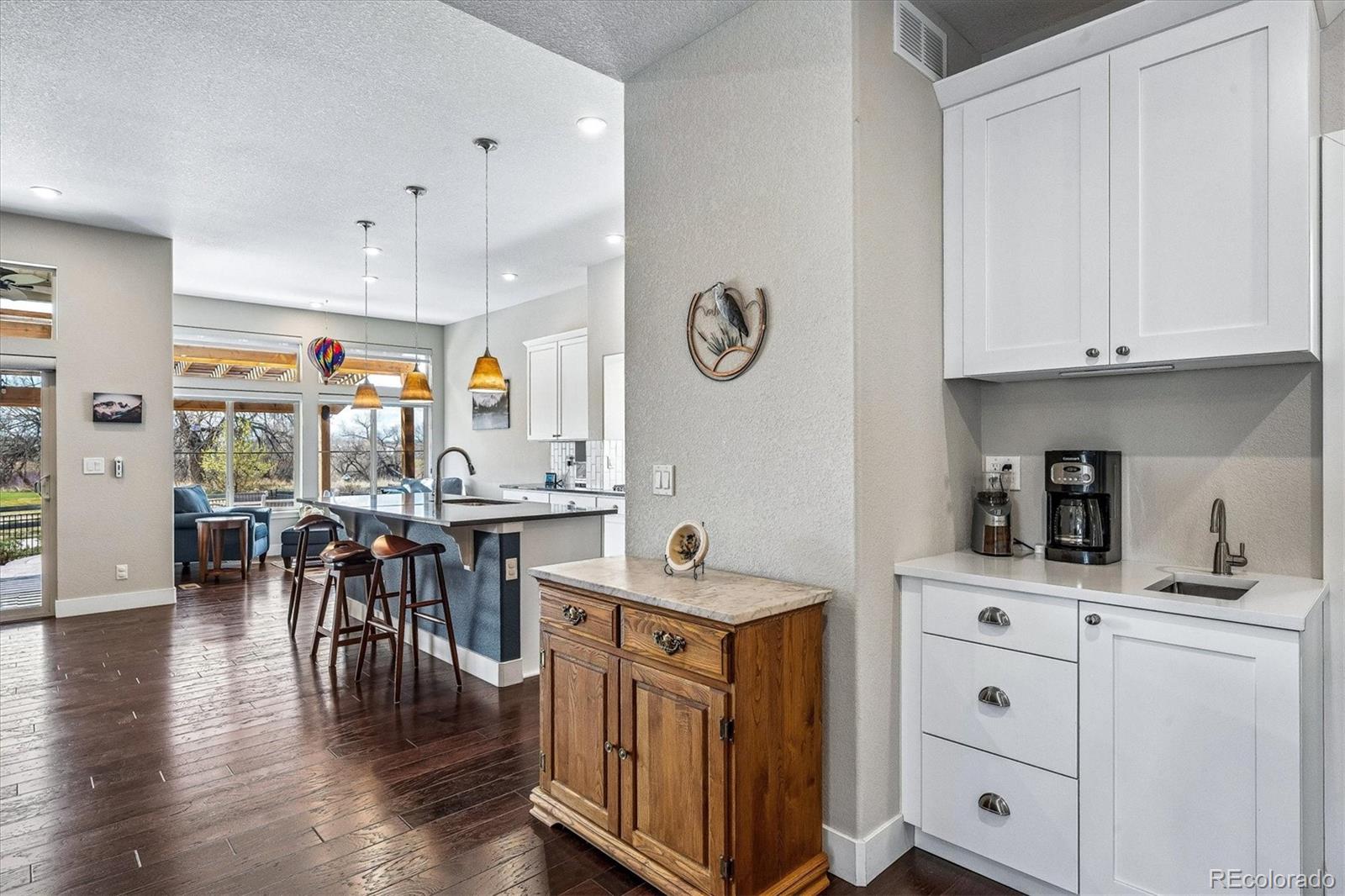 MLS Image #7 for 20322 e 52nd avenue,denver, Colorado
