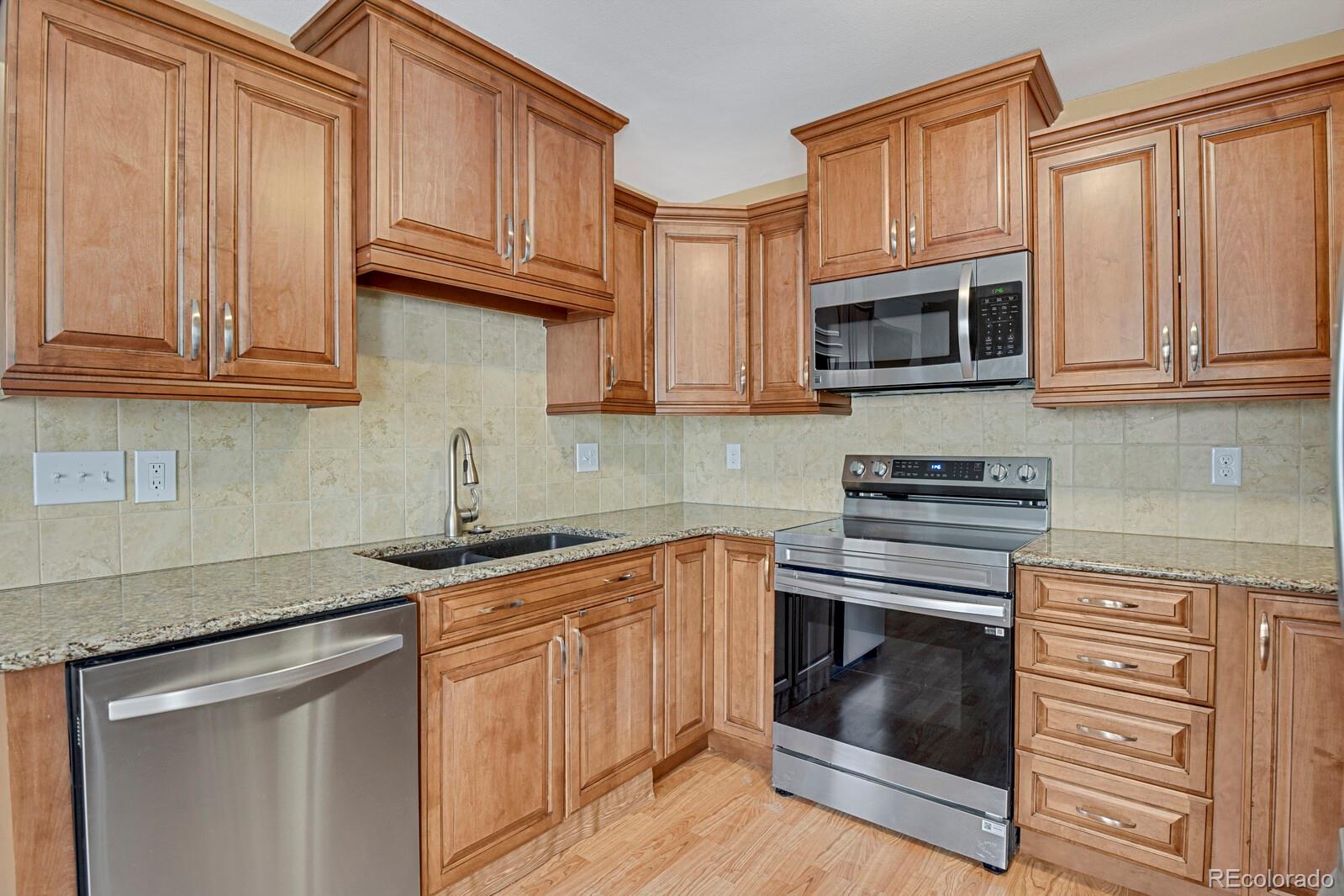MLS Image #7 for 6974 s knolls way ,centennial, Colorado