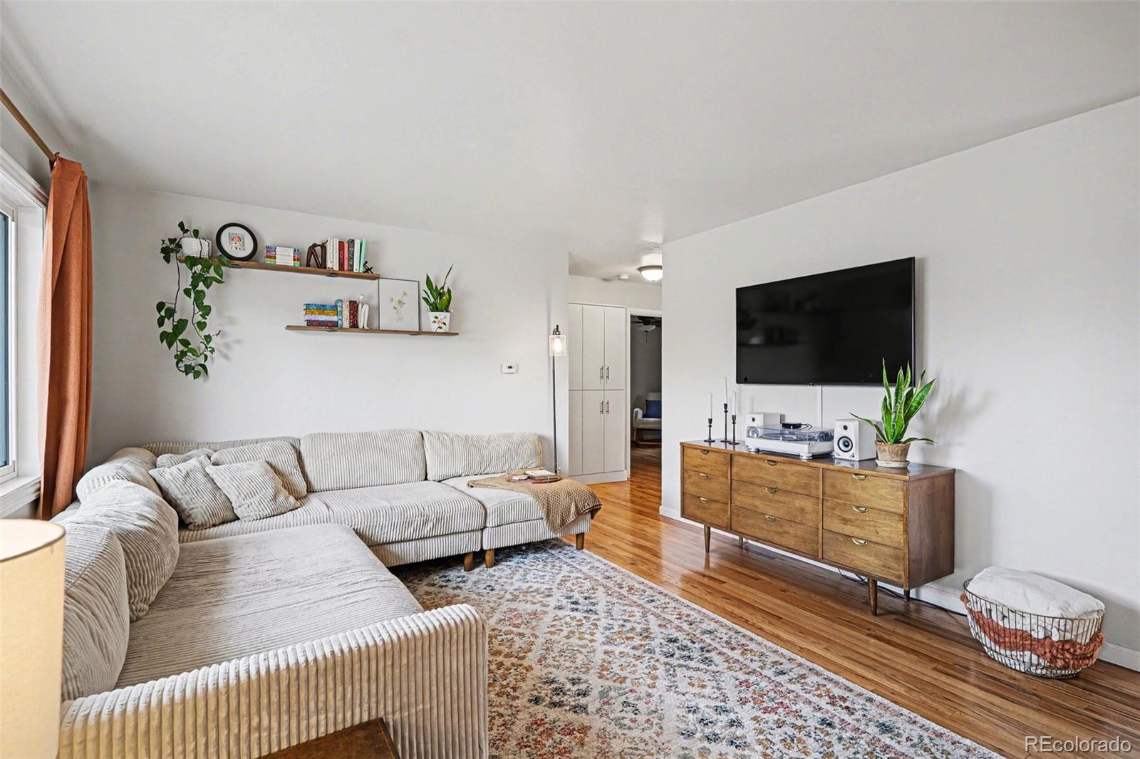 MLS Image #3 for 2532 s quitman street,denver, Colorado