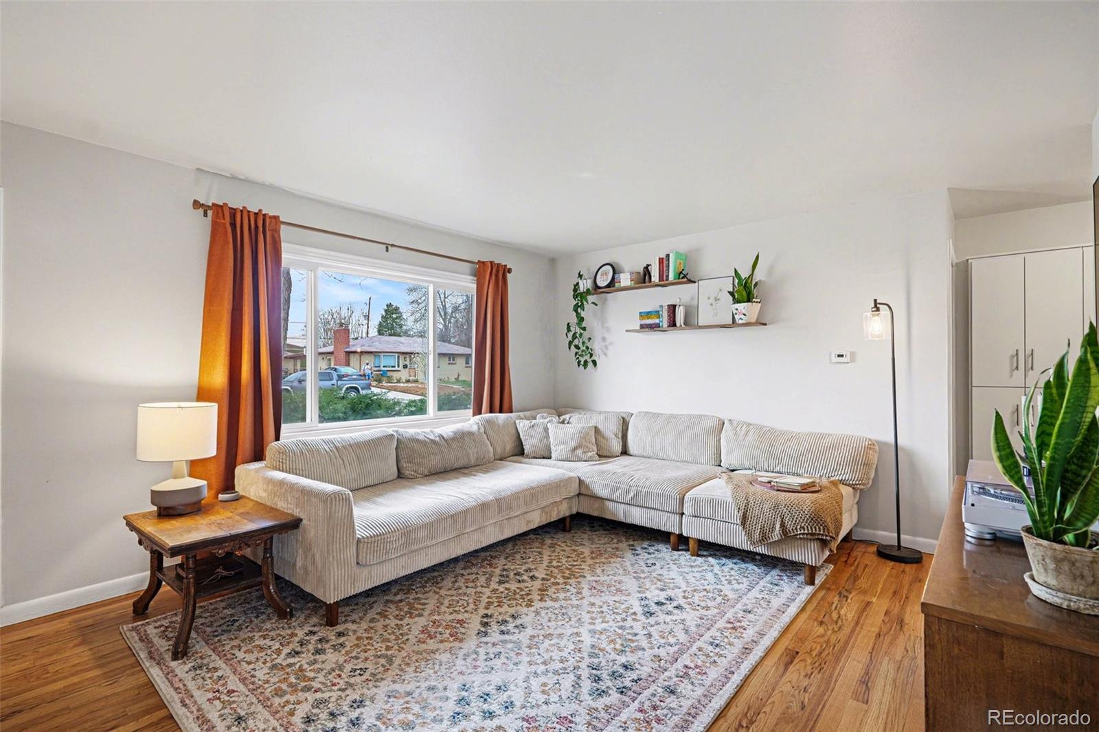 MLS Image #4 for 2532 s quitman street,denver, Colorado