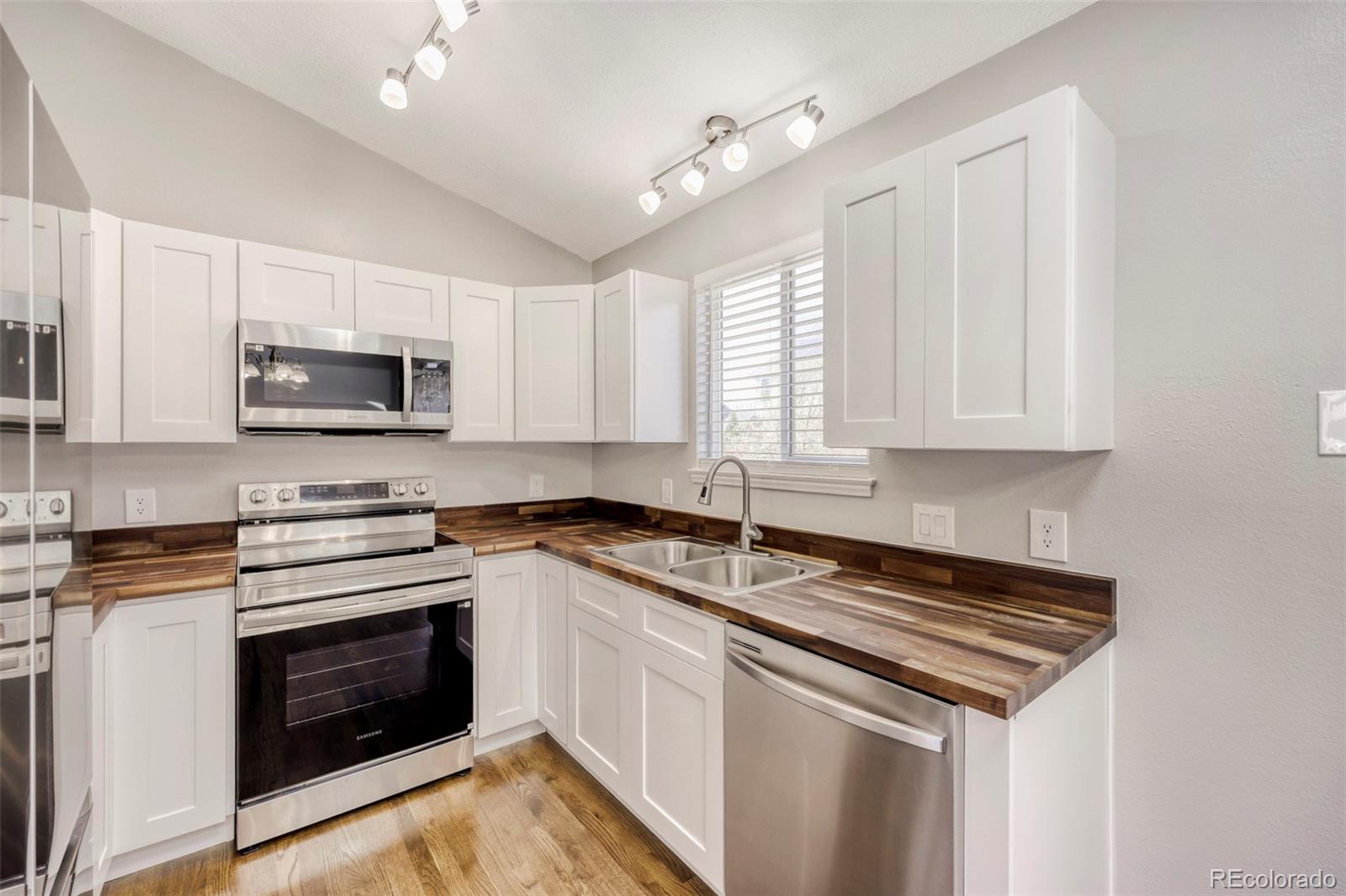 MLS Image #3 for 9885  madison street,thornton, Colorado
