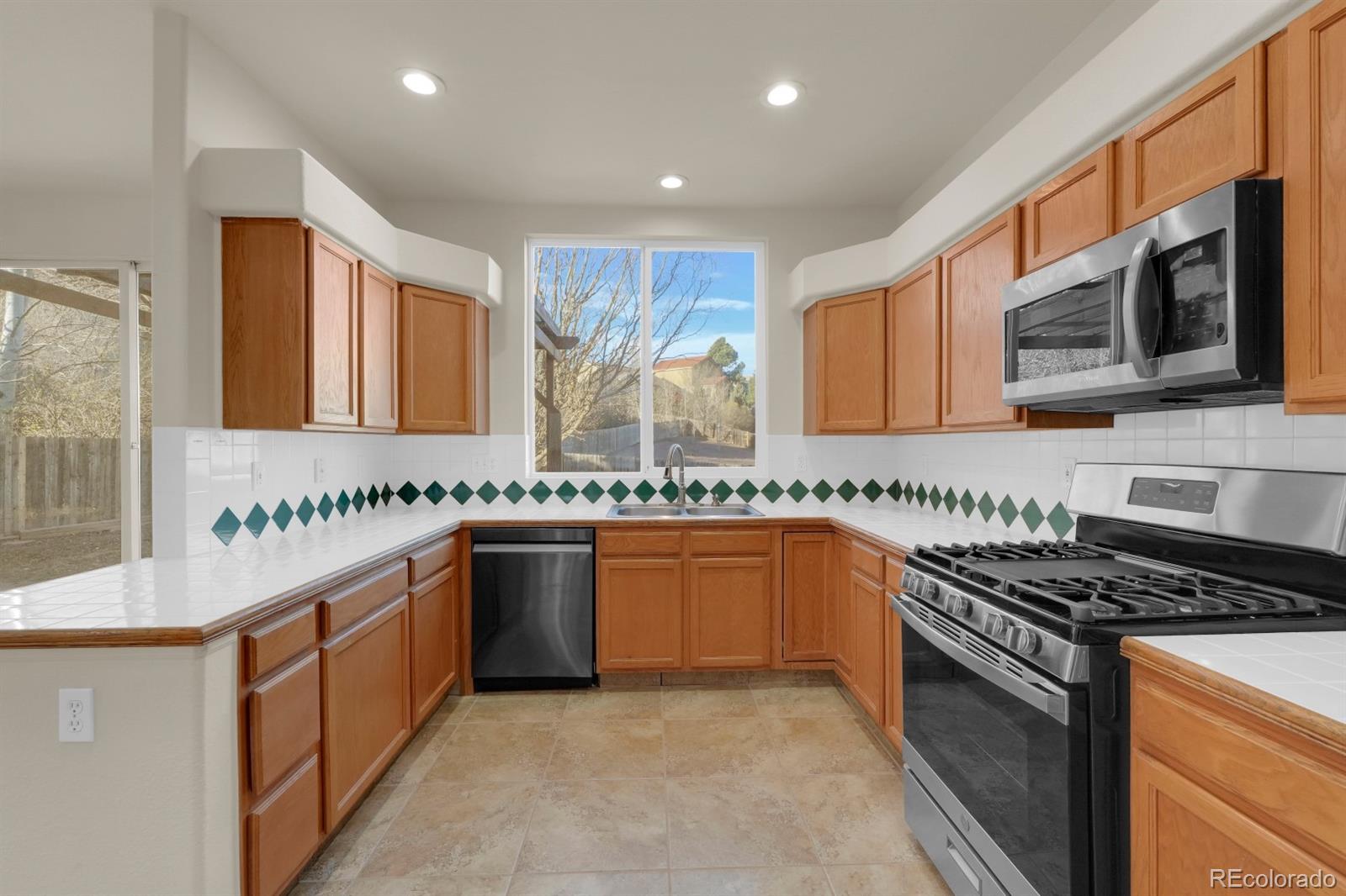 MLS Image #2 for 4965  dry stone drive,colorado springs, Colorado