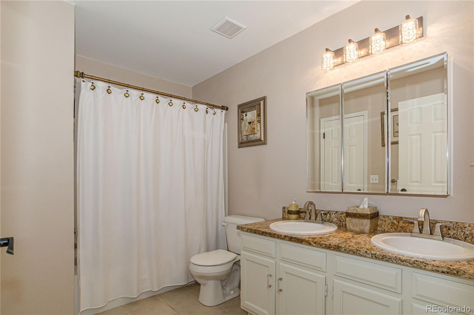 MLS Image #12 for 1811 s quebec way,denver, Colorado