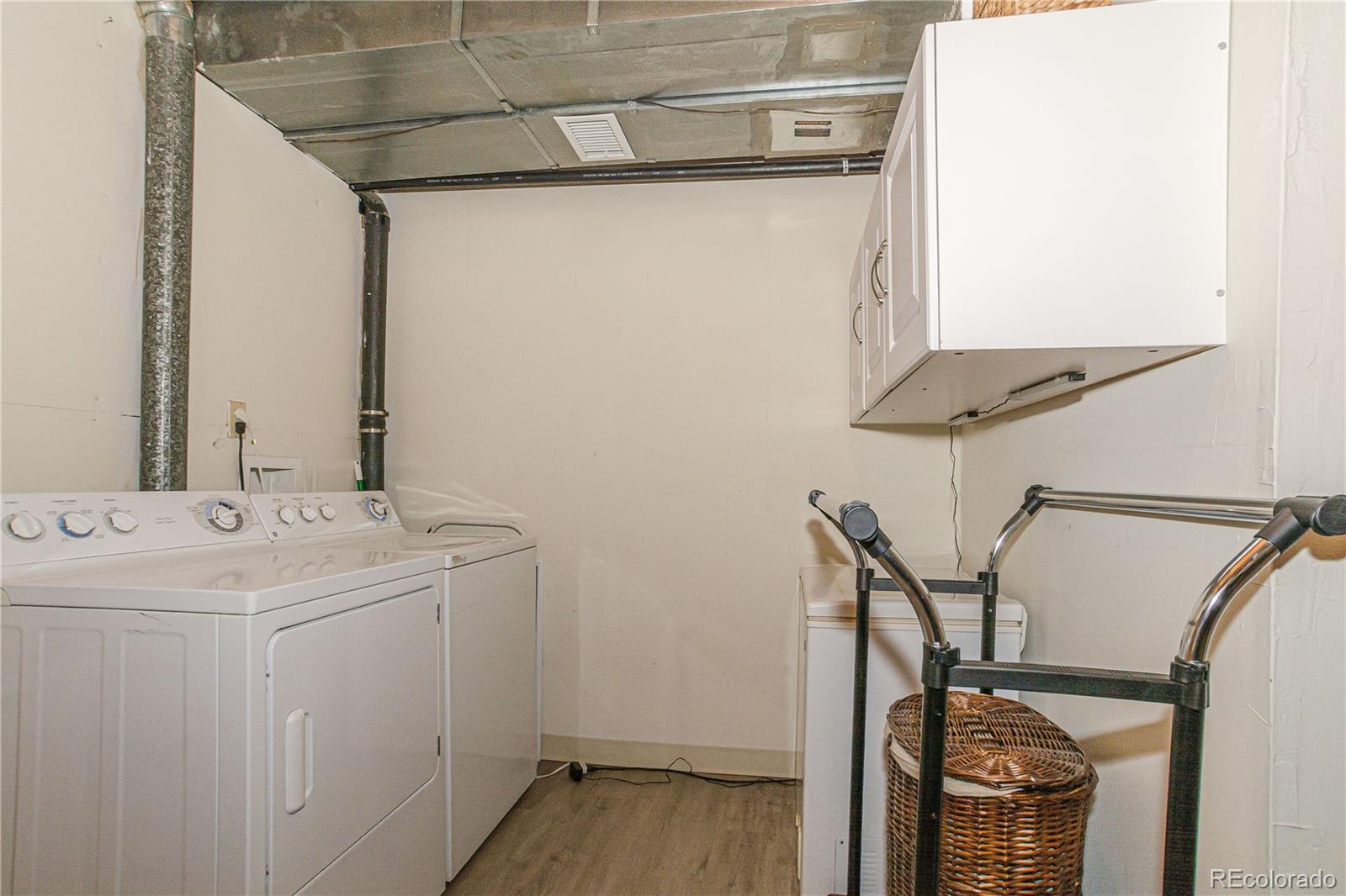 MLS Image #16 for 1811 s quebec way,denver, Colorado