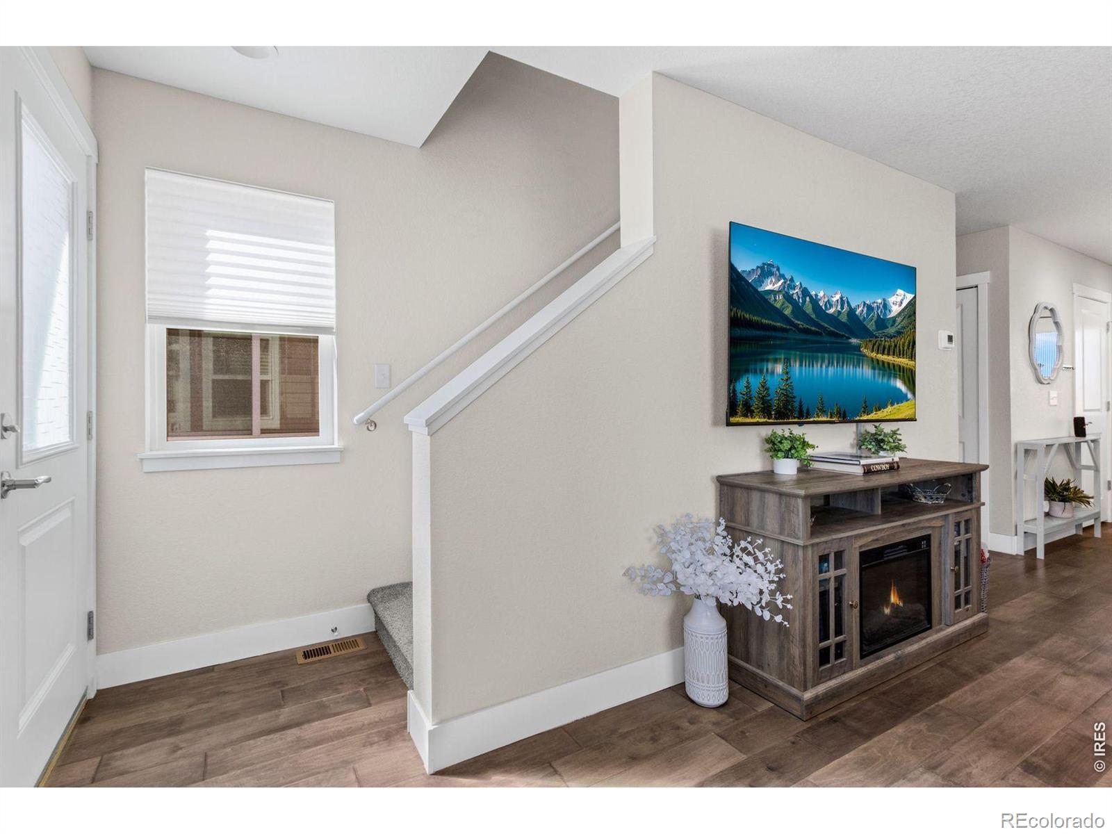 MLS Image #11 for 2683  diamondback drive,berthoud, Colorado