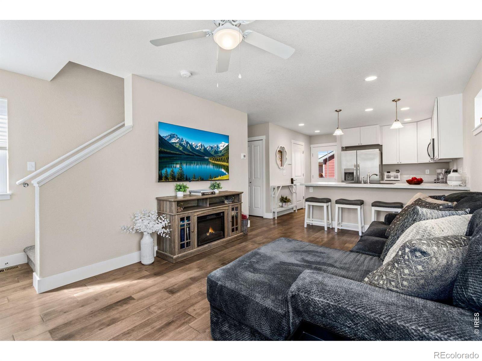 MLS Image #3 for 2683  diamondback drive,berthoud, Colorado