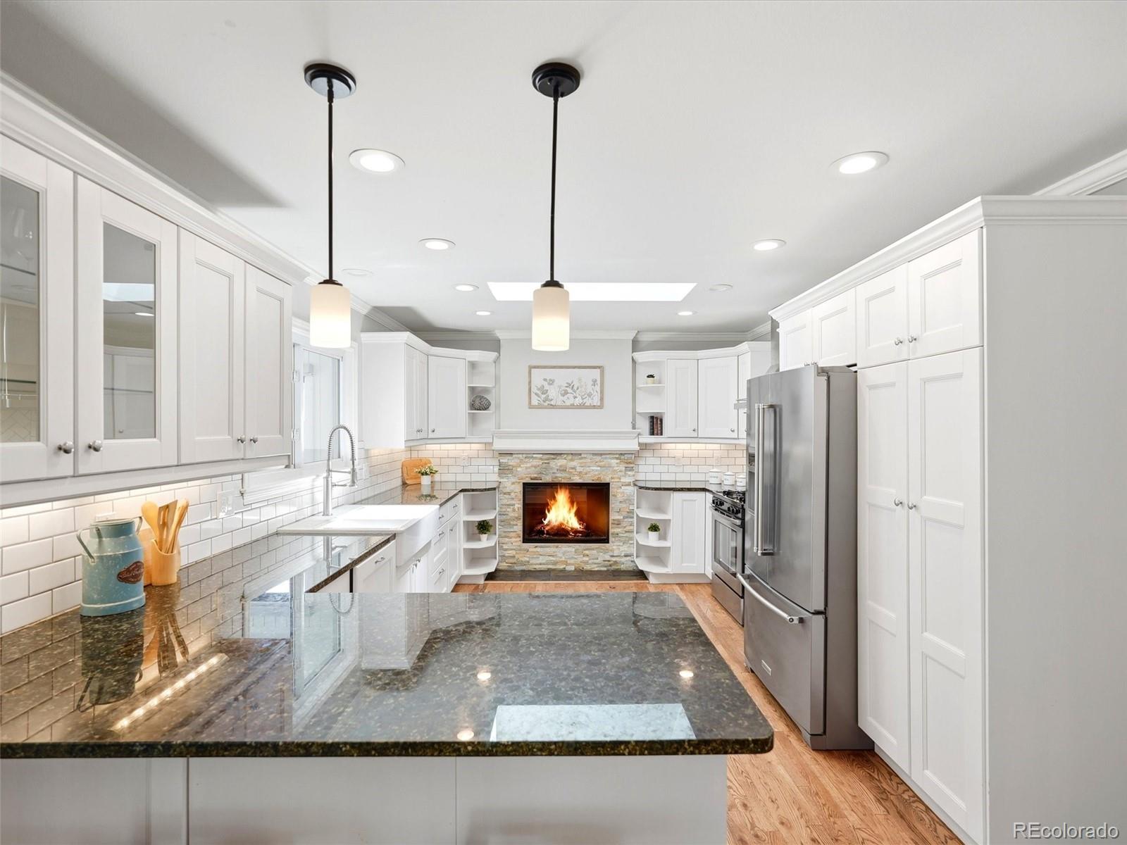 MLS Image #14 for 2758 s ingalls way,denver, Colorado