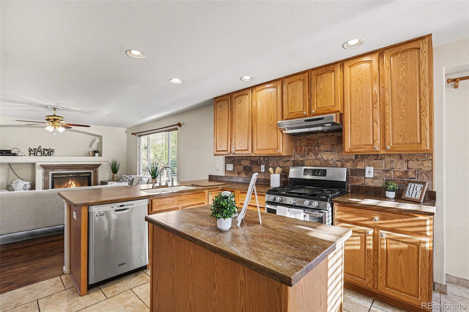 MLS Image #9 for 12907  krameria street,thornton, Colorado