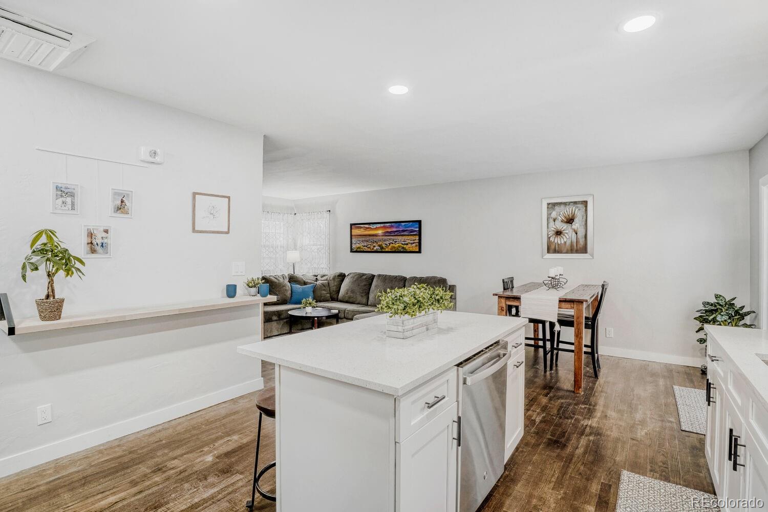 MLS Image #11 for 1634 s newton street,denver, Colorado