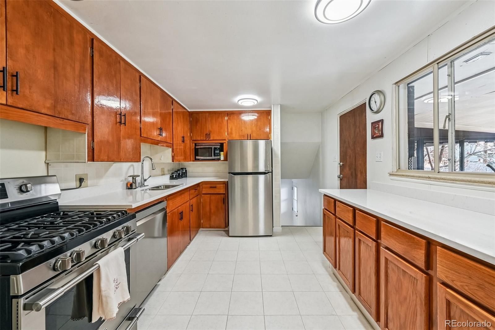 MLS Image #11 for 400 s lamar court,lakewood, Colorado