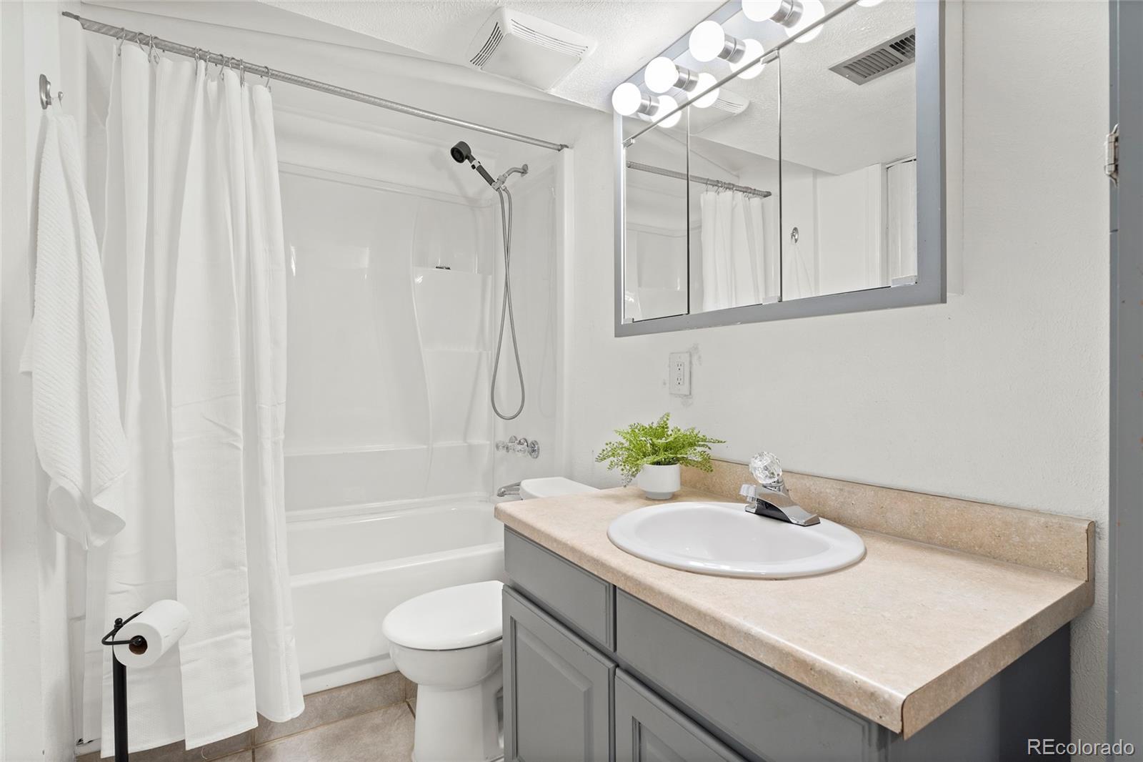MLS Image #21 for 6315 s johnson street,littleton, Colorado