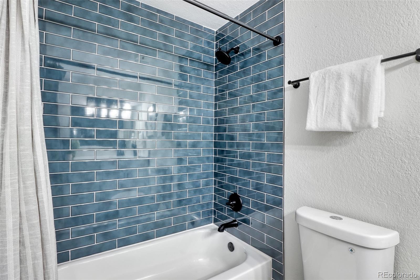 MLS Image #14 for 15195 e bails place,aurora, Colorado