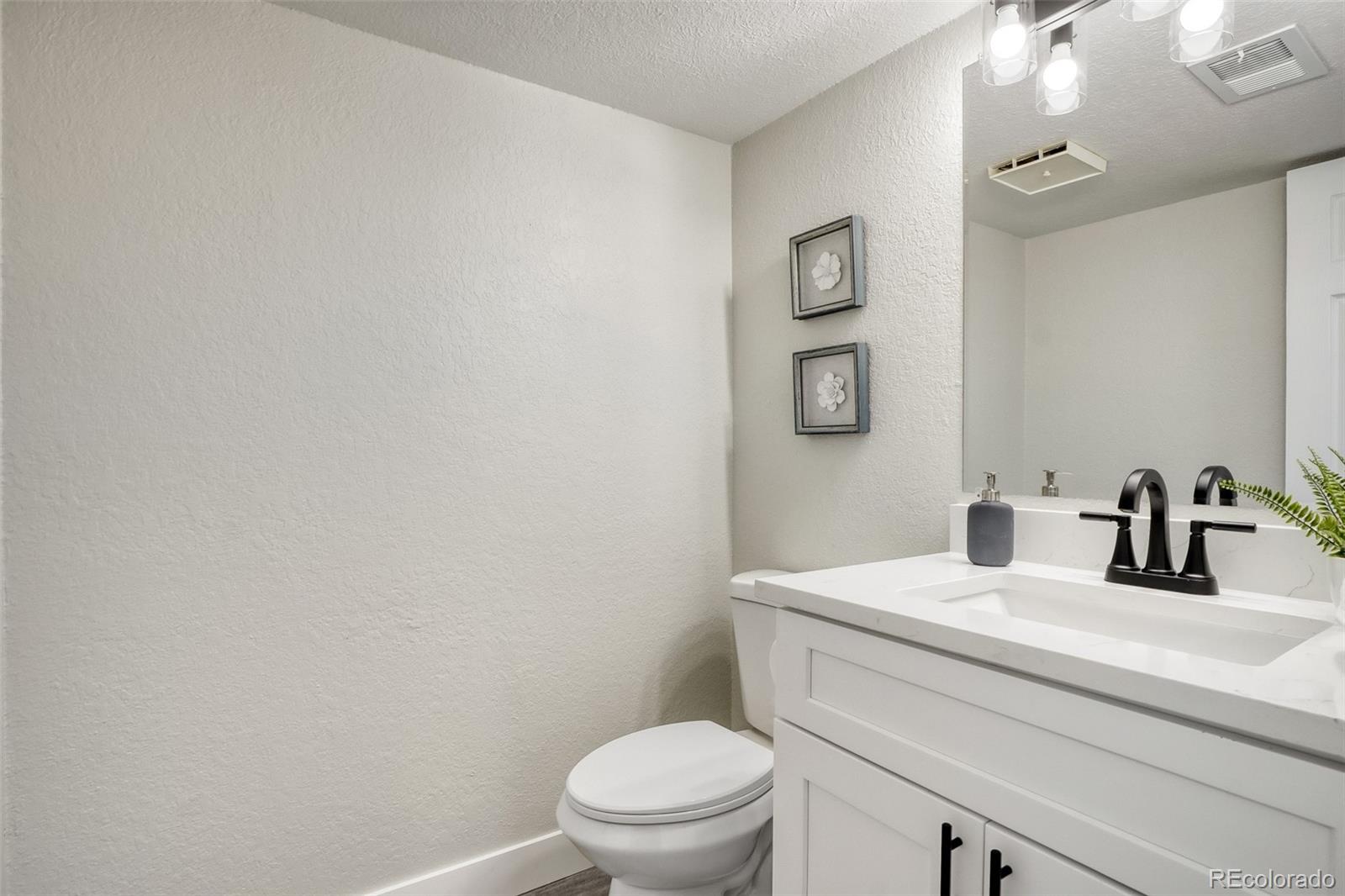 MLS Image #21 for 15195 e bails place,aurora, Colorado