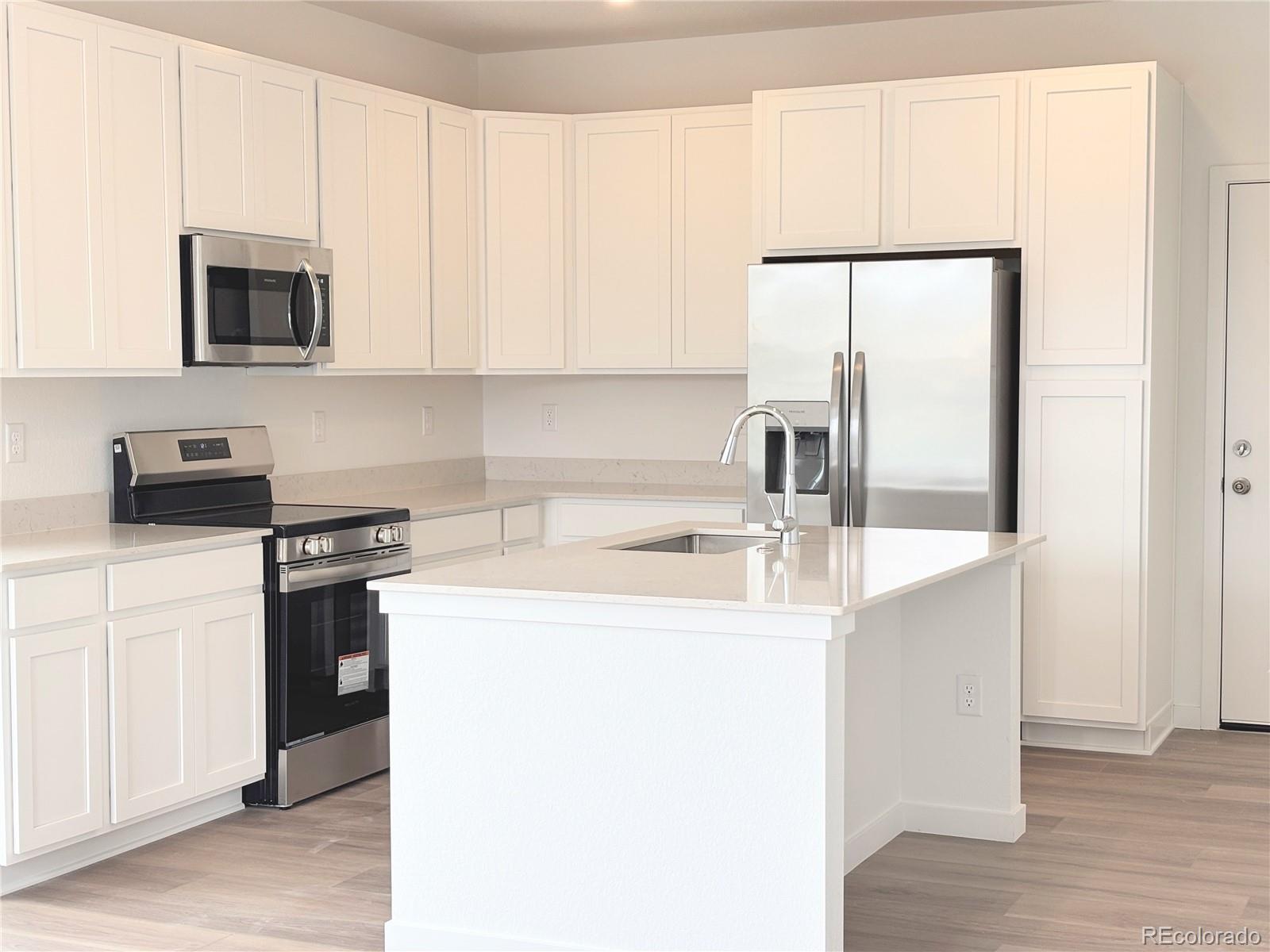 MLS Image #4 for 10993  tundra top drive,parker, Colorado