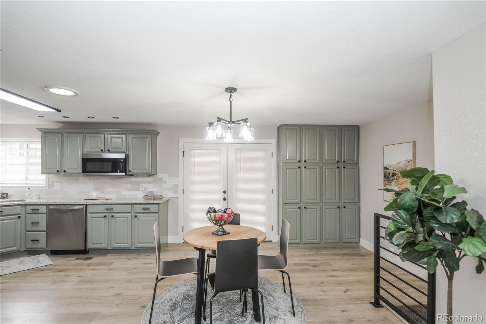 MLS Image #3 for 6517  otis street,arvada, Colorado