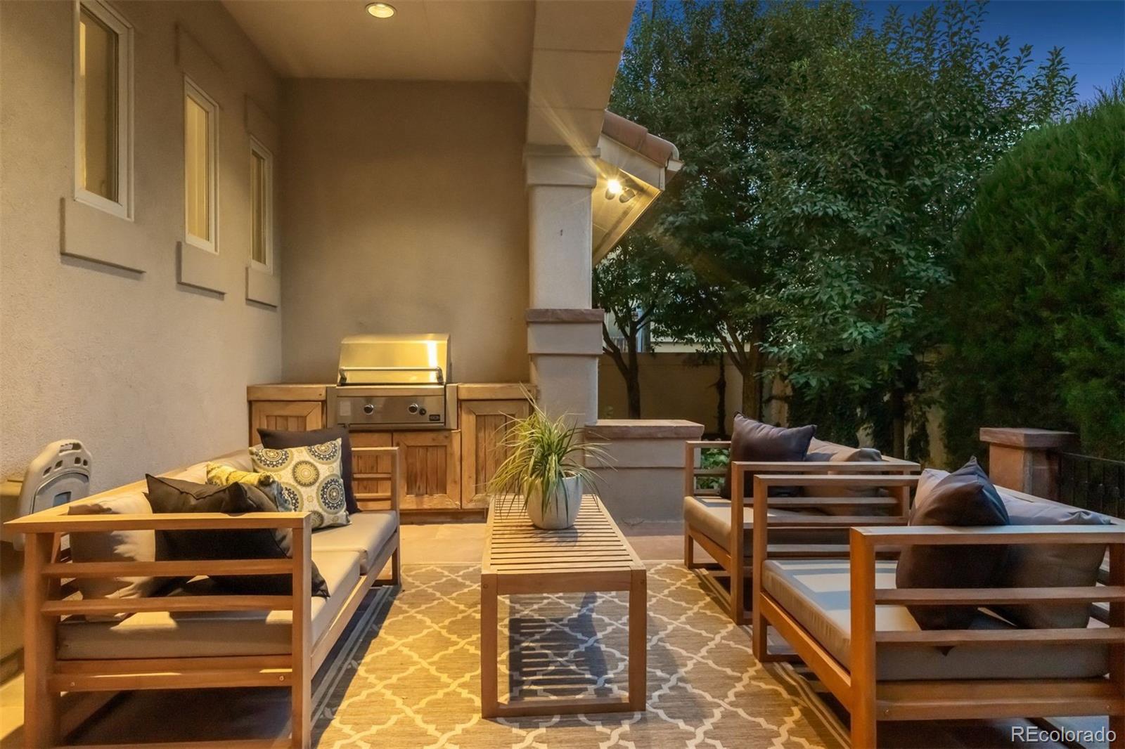 MLS Image #29 for 420  saint paul street,denver, Colorado