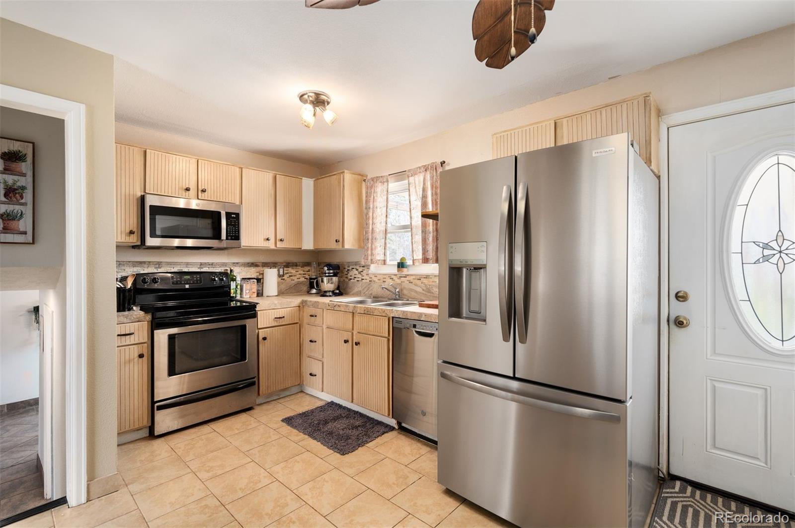 MLS Image #10 for 1052  lewiston street,aurora, Colorado