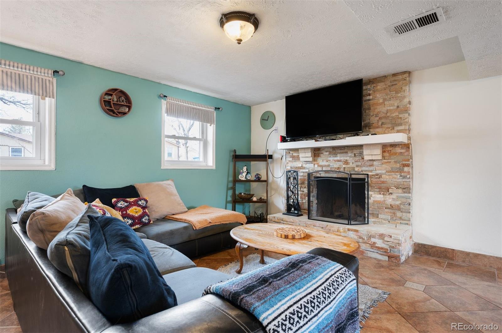 MLS Image #12 for 1052  lewiston street,aurora, Colorado