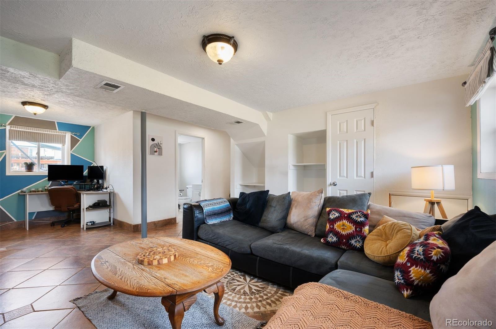 MLS Image #14 for 1052  lewiston street,aurora, Colorado