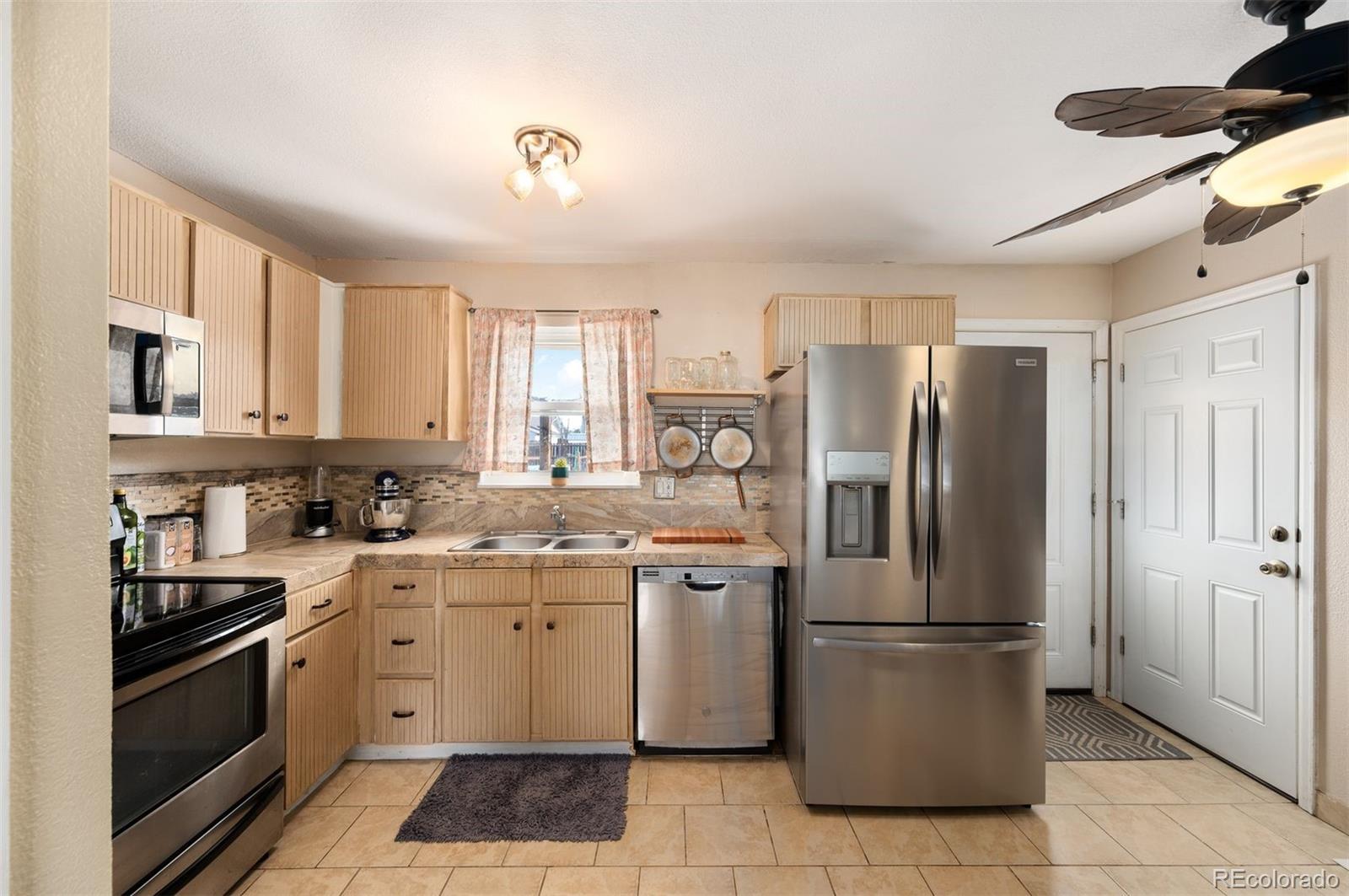 MLS Image #7 for 1052  lewiston street,aurora, Colorado