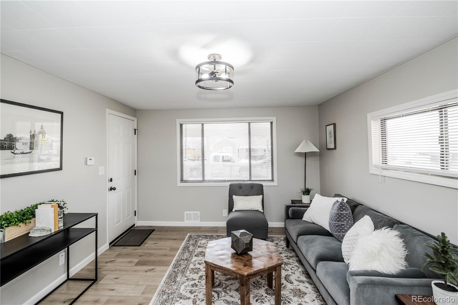 MLS Image #4 for 6760  birch street,commerce city, Colorado