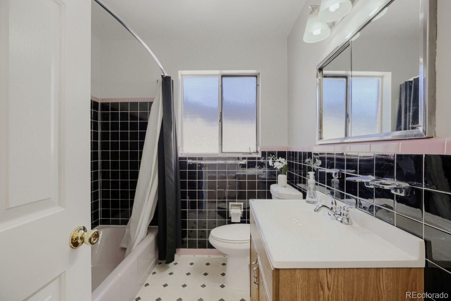 MLS Image #6 for 1227 s harlan street,lakewood, Colorado