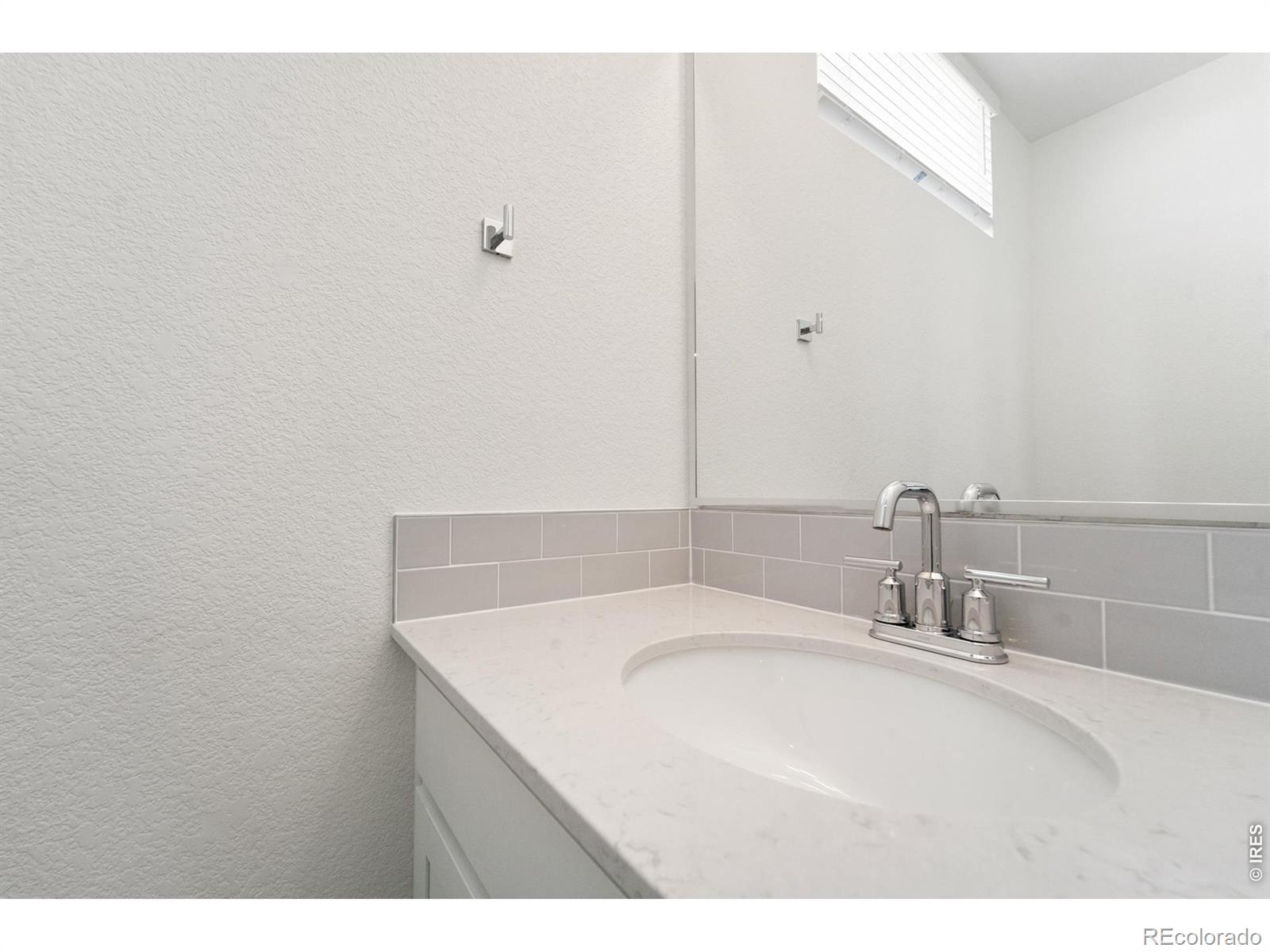 MLS Image #7 for 3901  kenai street,evans, Colorado