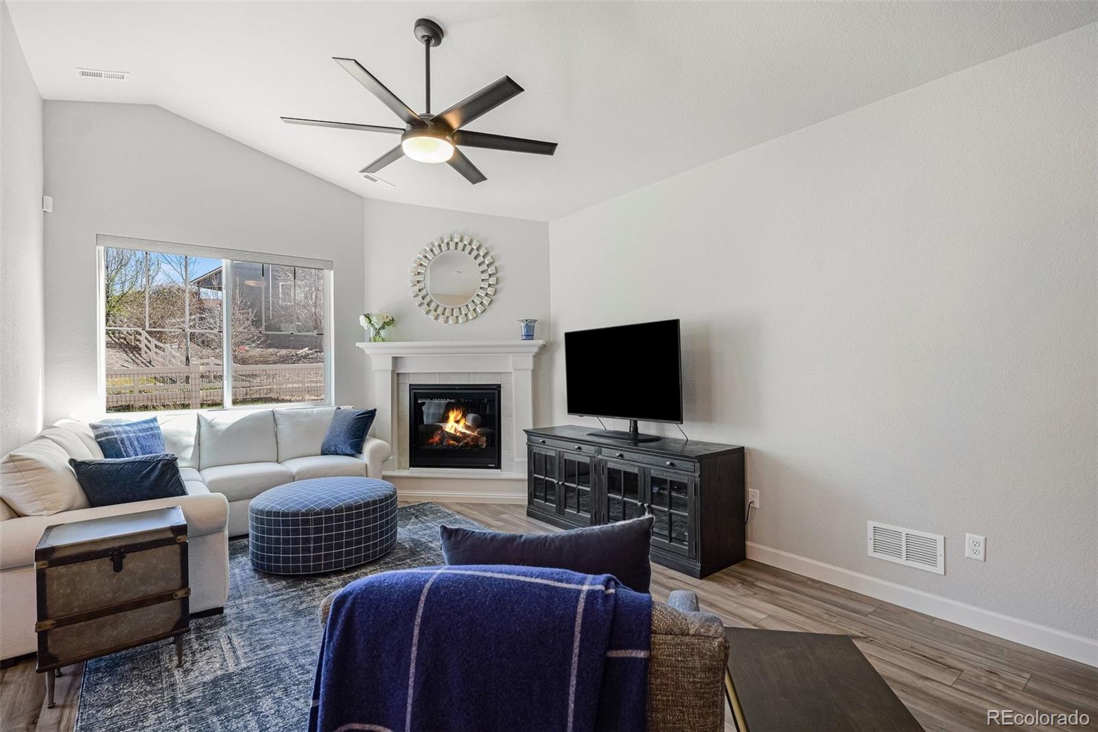 MLS Image #4 for 2318  drummle drive,castle rock, Colorado