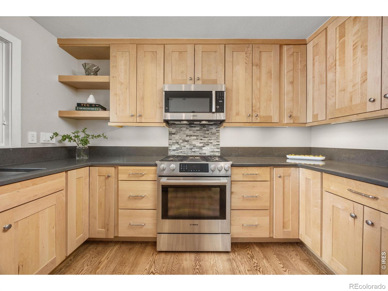 MLS Image #11 for 350 w spruce lane,louisville, Colorado