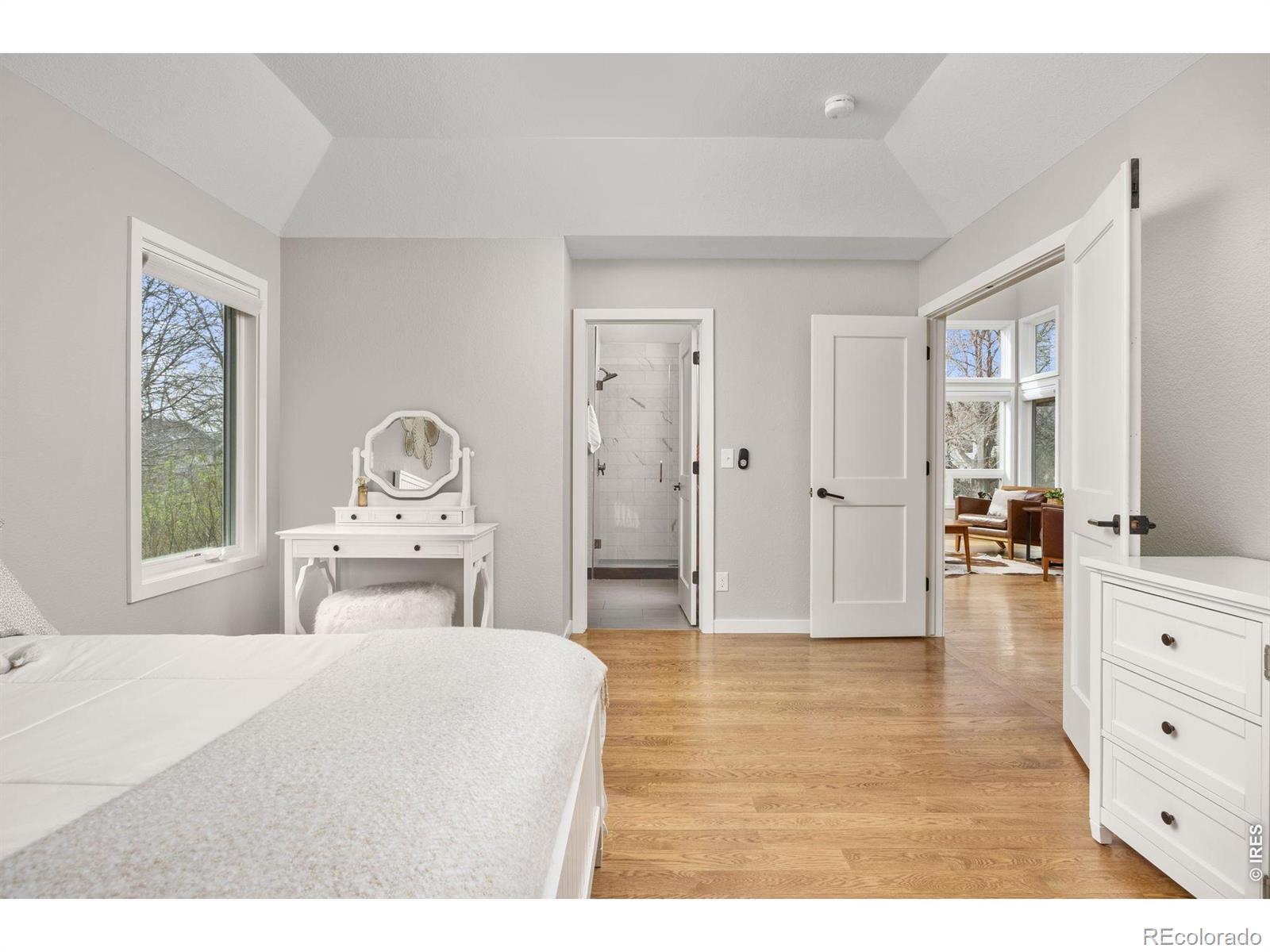 MLS Image #14 for 350 w spruce lane,louisville, Colorado
