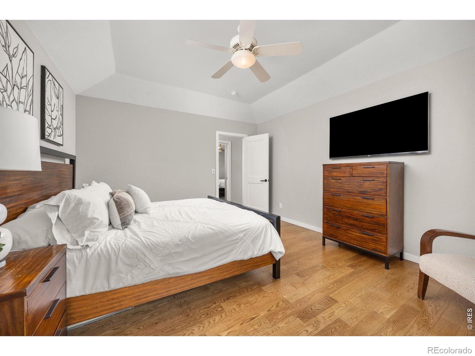 MLS Image #21 for 350 w spruce lane,louisville, Colorado