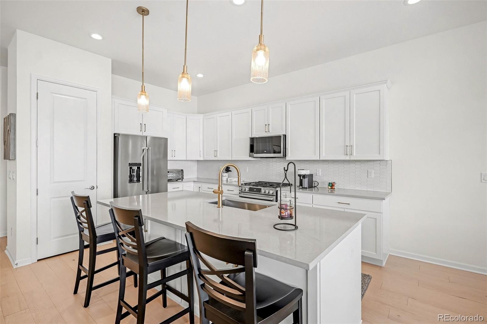 MLS Image #1 for 650  simmental loop,castle rock, Colorado