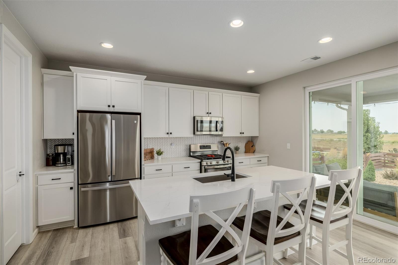 MLS Image #12 for 521  bear peak court,erie, Colorado