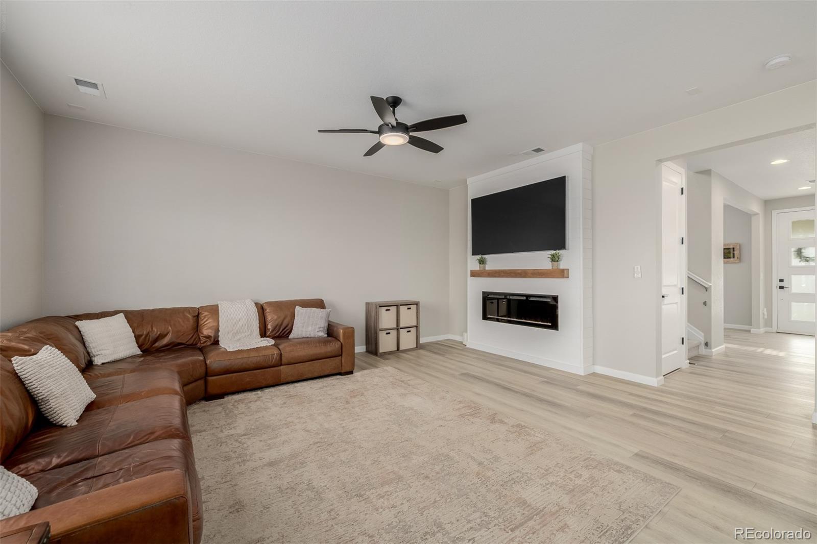 MLS Image #6 for 521  bear peak court,erie, Colorado