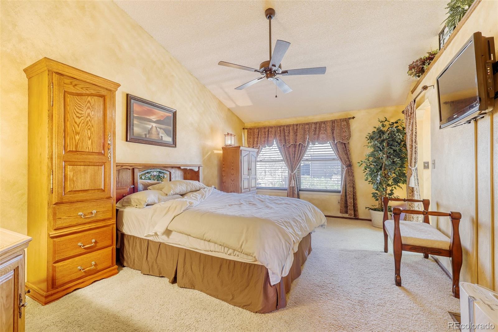 MLS Image #14 for 4974 s evanston street,aurora, Colorado