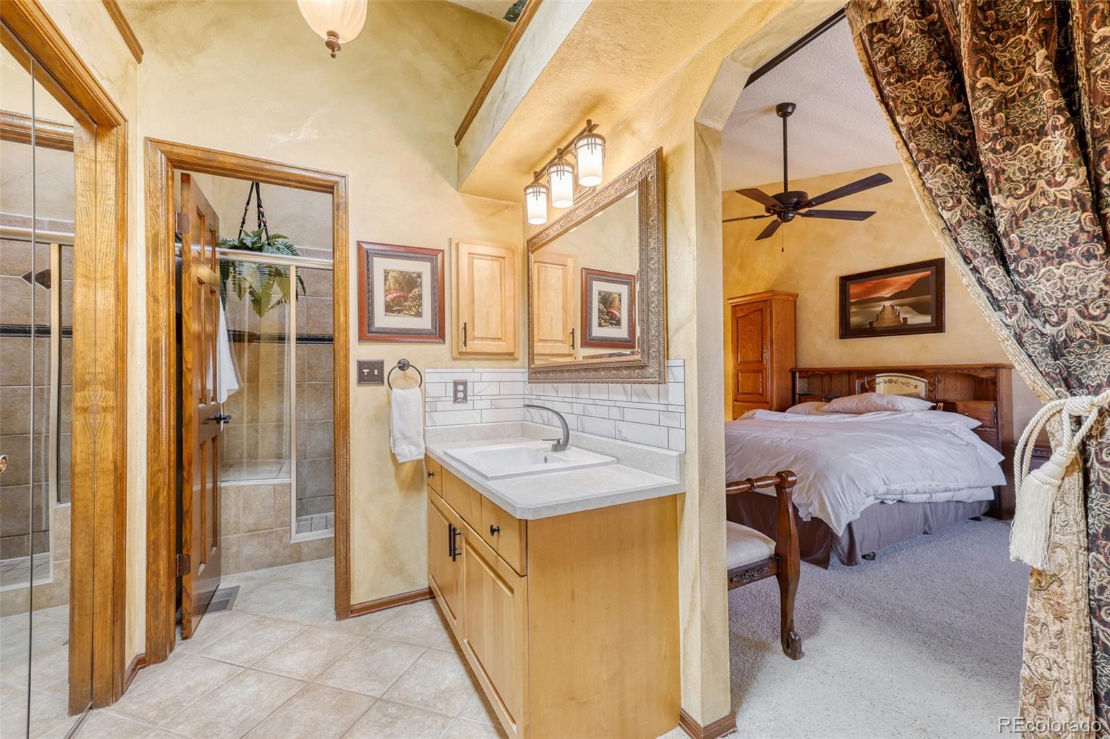 MLS Image #17 for 4974 s evanston street,aurora, Colorado