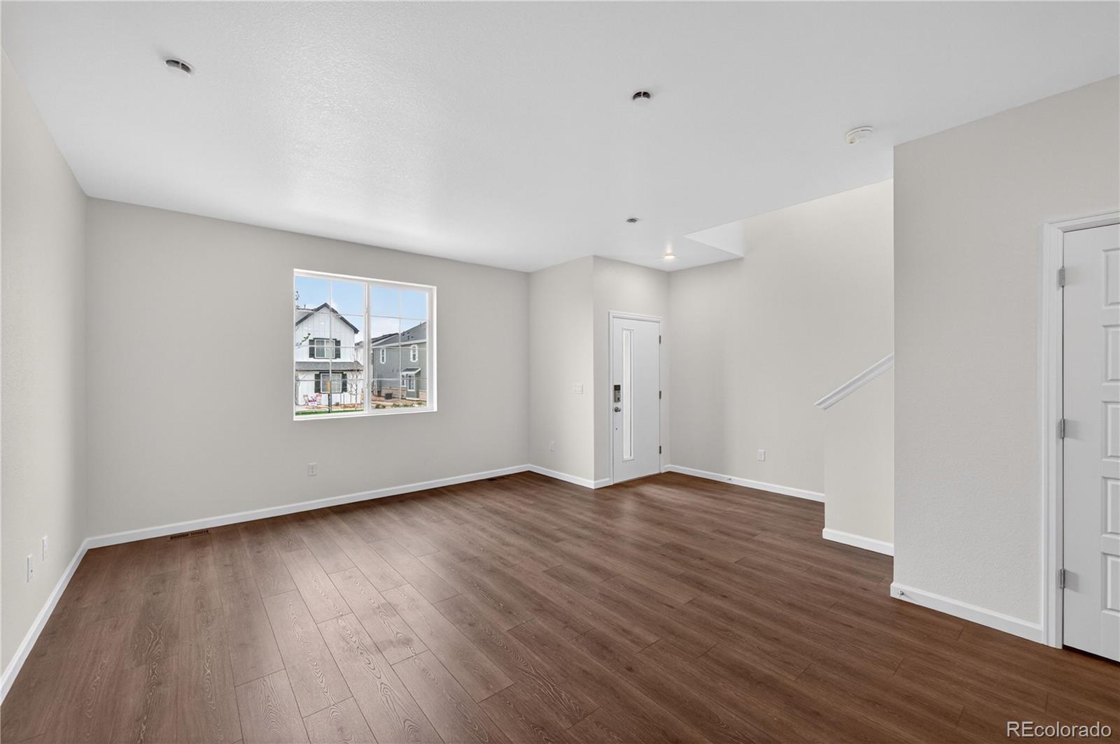 MLS Image #3 for 6721 e 148th drive 4,thornton, Colorado